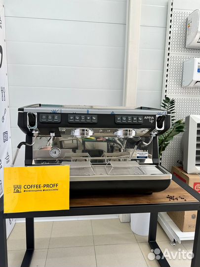 Кофемашина Nuova Simonelli Appia Life 2gr V black