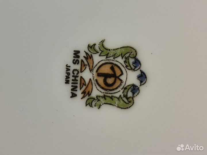 Набор тарелок фарфор (шишки) Япония