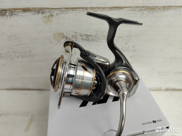 Daiwa Luvias LT 3000 JDM, Шпуля SLP Works LT alpha
