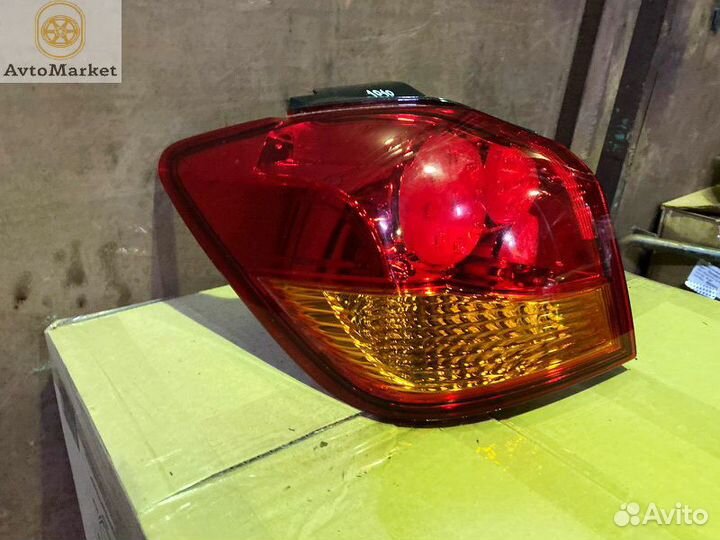 Фонарь задний левый Мицубиси асх