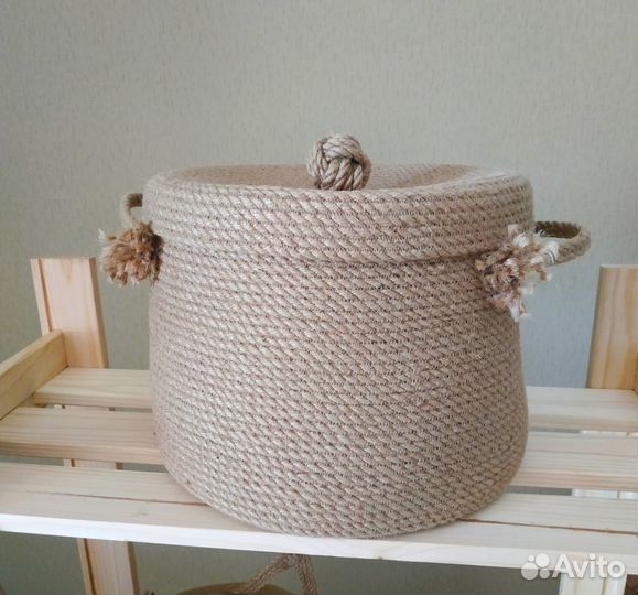 Корзина из джута с крышкой