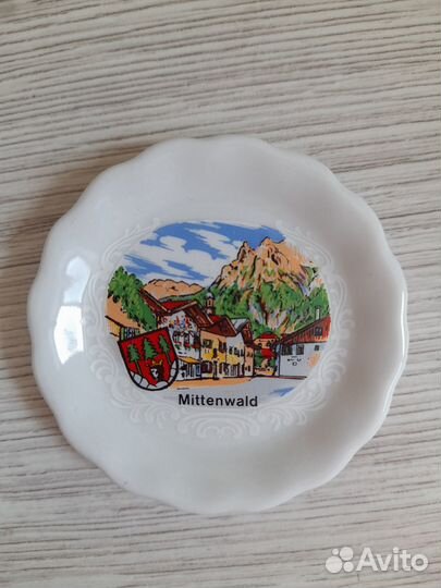 Сувенирные декоративные тарелки страны мира