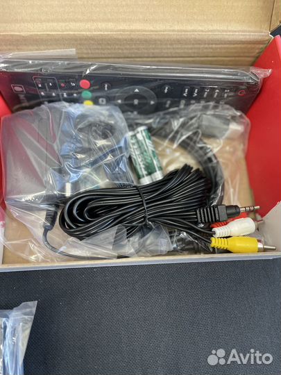 DSD4614i версия 2 Спутниковая TV приставка МТС