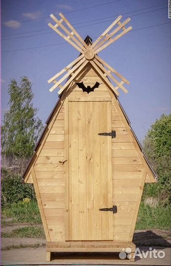 Уличный туалет деревянный RPE