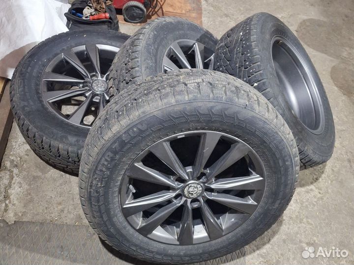Зимняя резина с дисками r17