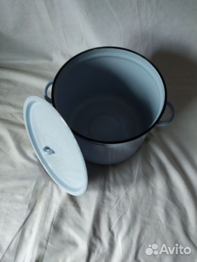 Кастрюля эмалированная с крышкой 10 л 2006 года