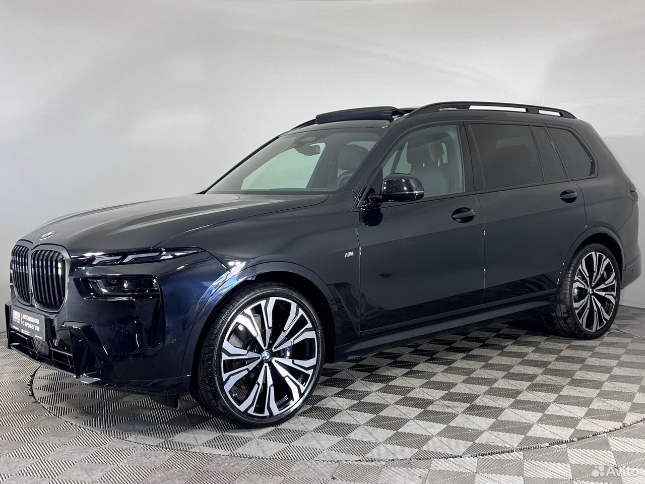 BMW X7 3.0 AT, 2025, 3 905 км