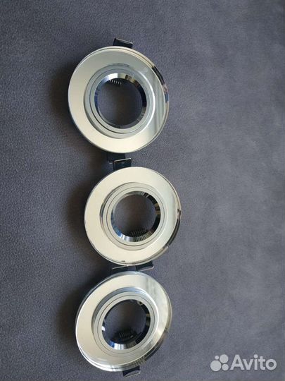 Светильник потолочный встраиваемый