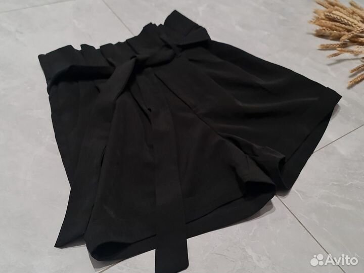 Шорты с высокой талией