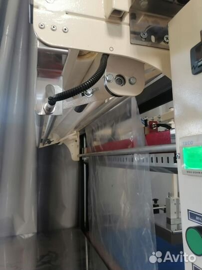 Термоусадочный упаковочный аппарат (п)