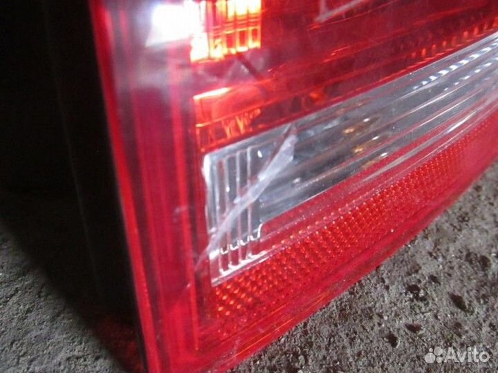 Фонарь задний правый VW Touareg