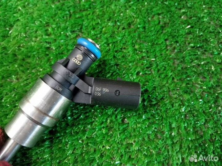 Форсунка инжекторная электрическая Volkswagen Pas