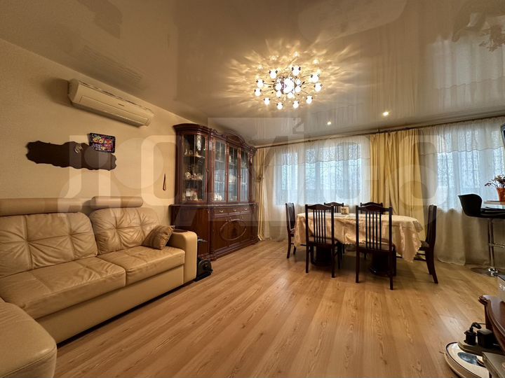 4-к. квартира, 79 м², 3/10 эт.