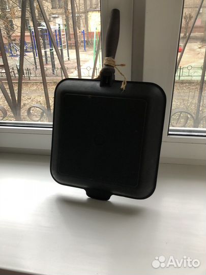 Сковорода гриль, чугунная литая