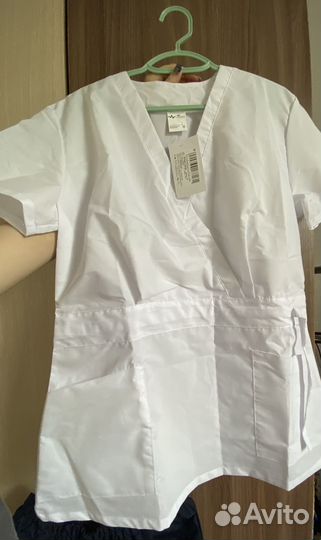 Медицинский костюм женский 44