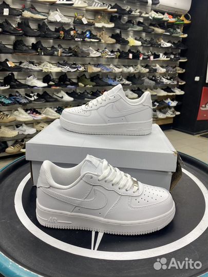 Кроссовки Nike Air Force 1 кожаные