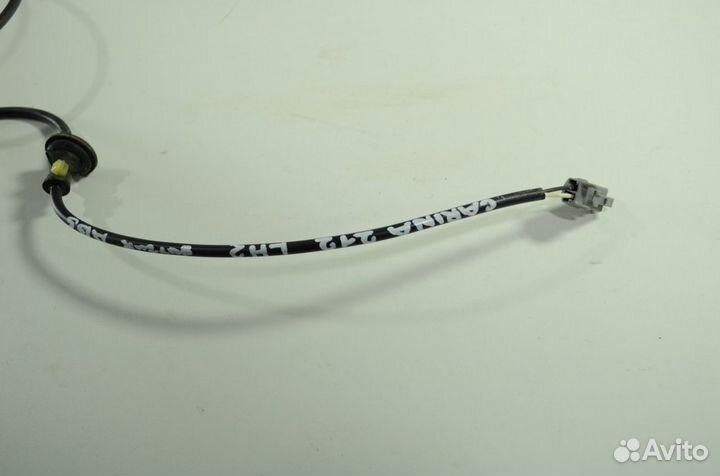 Датчик abs задний левый Toyota Carina AT212 5A-FE