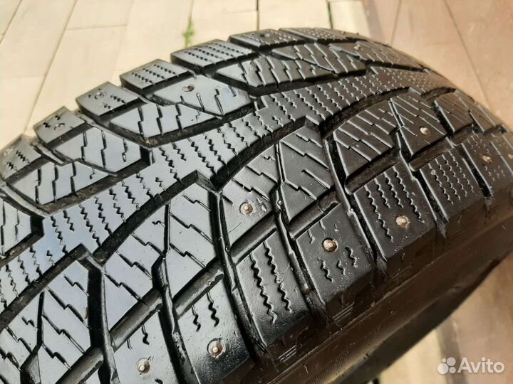 Hankook Winter I'Pike LT RW09 235/65 R16