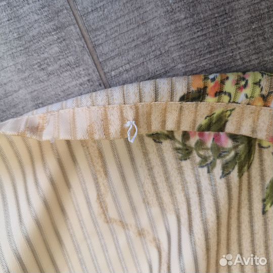 Шторы желтые (бежевые) с цветами