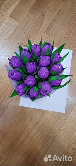 Букет тюльпанов из бумаги с конфетами