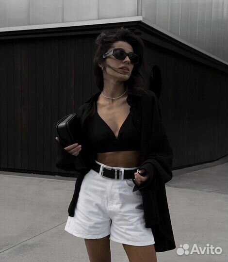 В наличии шорты