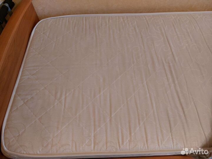 Детская кровать 90х200