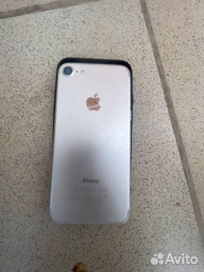 iPhone 7, 128 ГБ
