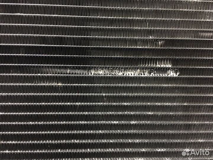 Радиатор кондиционера Chrysler Voyager 4