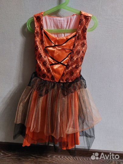 Костюм ведьмы на Хэллоуин