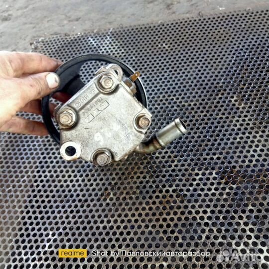 Насос гур Mazda 3 BK Z6