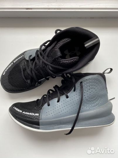Кроссовки для басскетбола,under armour, 42 размер