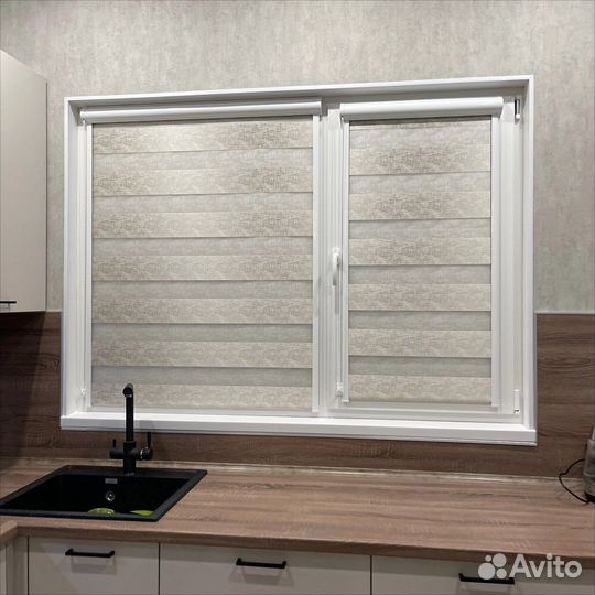 Рулонные шторы день ночь от производителя