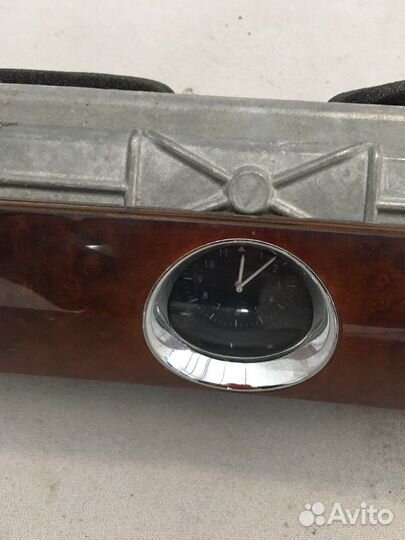 Дефлектор центральный Volkswagen Phaeton (1904)