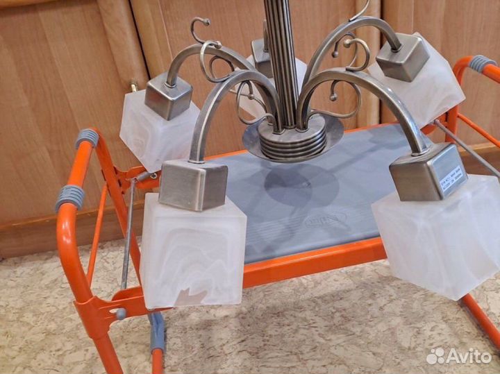 Люстра потолочная