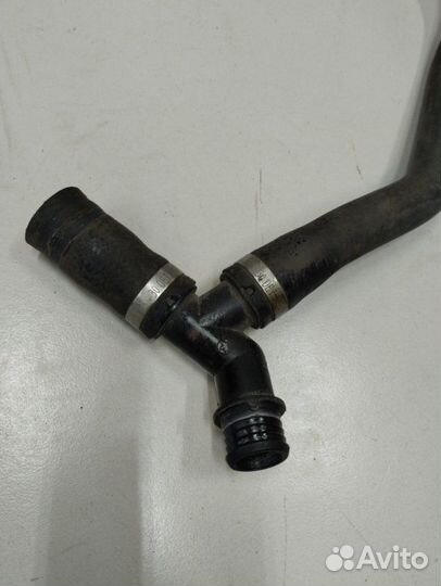 Тройник системы охлаждения Ford Focus 2