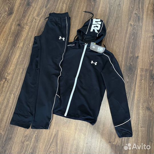 Спортивный костюм Under Armour ткань новые