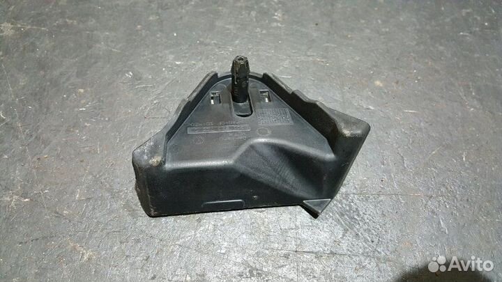 Накладка петли капота Volkswagen Passat Cc 2.0