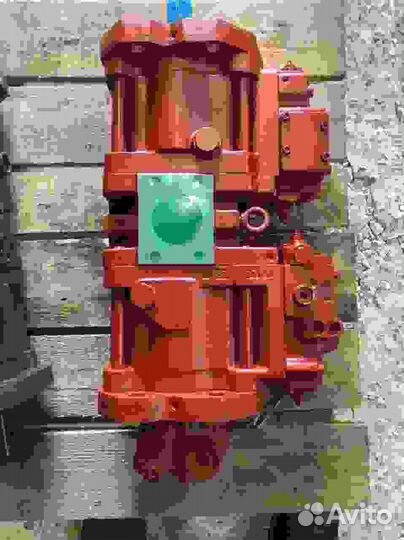 Гидравлический насос Hyundai R140-7