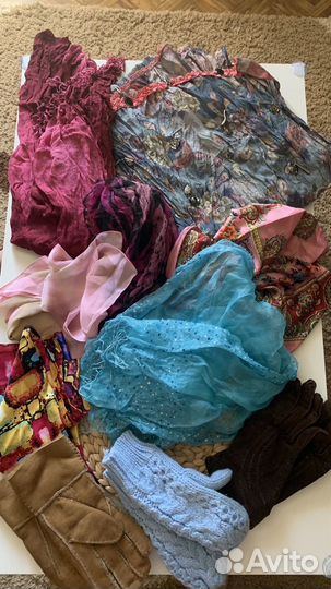 Пакет палантинов,шарфов,перчатки