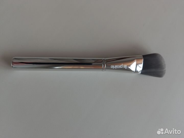 Кисти для макияжа натуральные