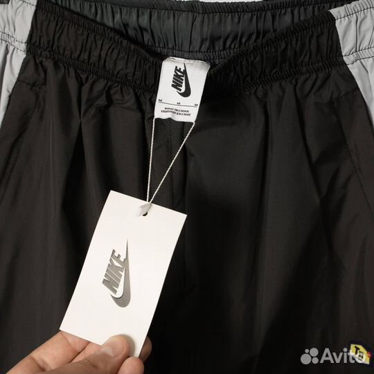 Спортивные штаны Nike Tn