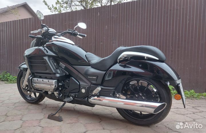 Honda GL 1800 valkyrie
