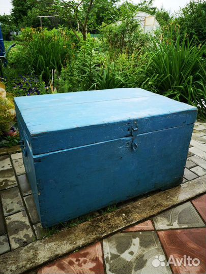 Сундук деревянный старинный