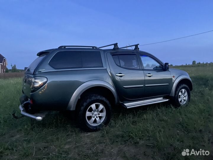 Mitsubishi L200 2.5 AT, 2007, 294 500 км