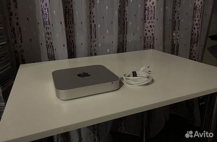 Apple Mac mini mc815 mid 2011 i5 8Gb ssd250