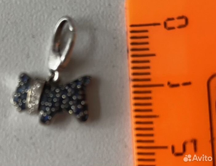 Подвеска собачка Neo Gold белое золото сапфиры