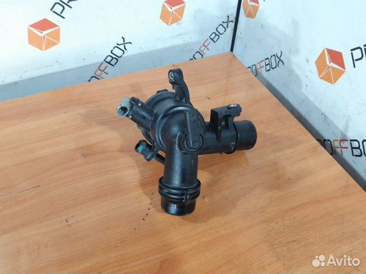 Термостат Mercedes C-Class W205 OM651 2.2 CDI 2016