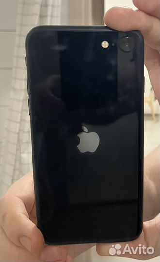 iPhone SE (2022), 64 ГБ