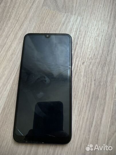 Xiaomi Redmi 7, 3/64 ГБ