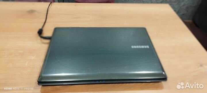 Продам ноутбук samsung